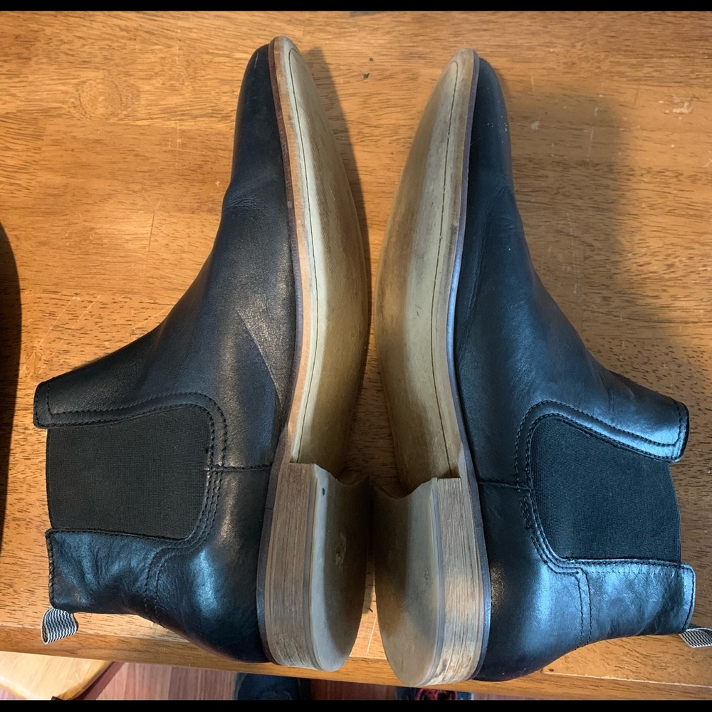 Mens Chelsea softmoc dress boots